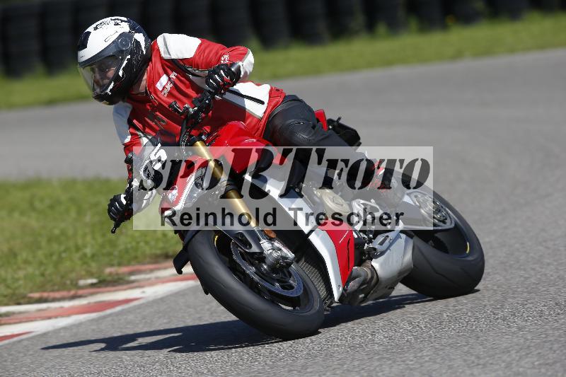 /Archiv-2024/29 12.06.2024 MOTO.CH Track Day ADR/Gruppe gelb/95